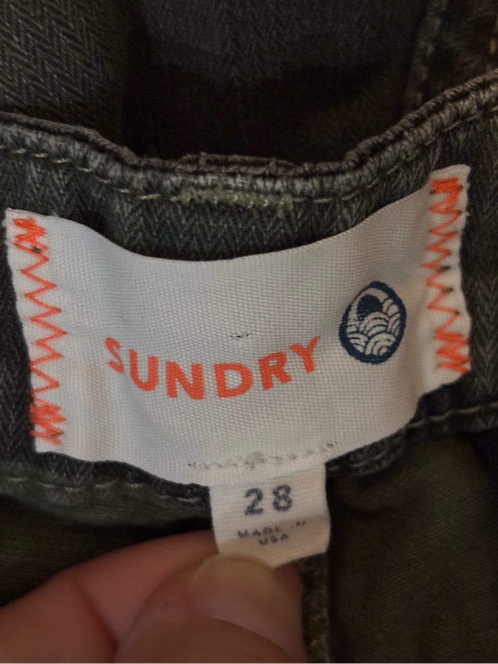 Sundry Camo Red Stripe Cut Off Shorts 28 - Picture 7 of 7